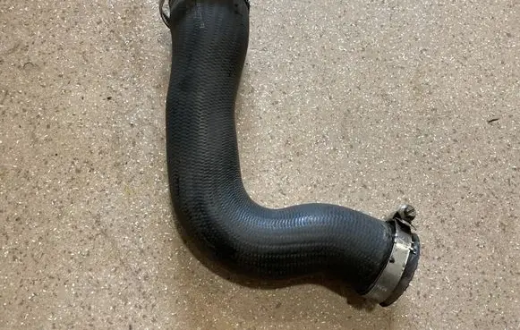 Porsche 911 991 Intercooler hose/pipe 9P1145720A