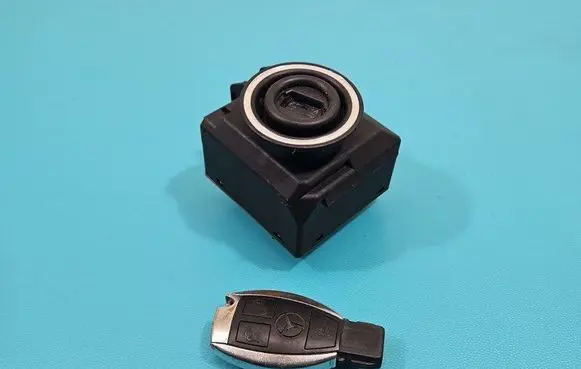 Mercedes-Benz E W212 Ignition lock A2129056901 IMPRK1505662