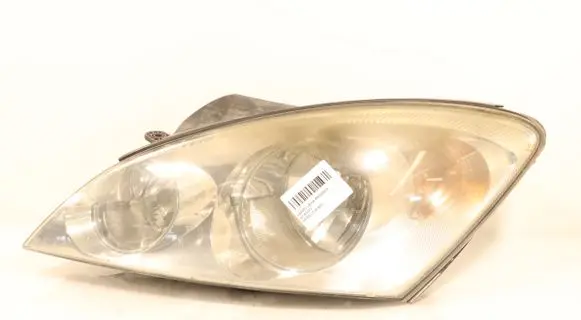 KIA Ceed Headlight/headlamp 921011H000
