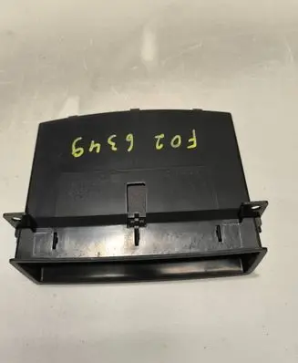 BMW 7 F01 F02 F03 F04 Dashboard storage box/compartment 58450713 9113674