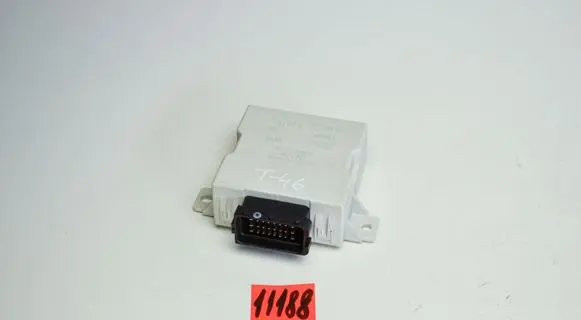 Toyota Avensis T250 Window wiper relay 8594005040