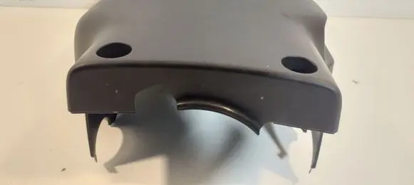 Steering wheel column trim