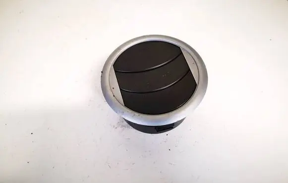 Nissan Pixo Dash center air vent grill