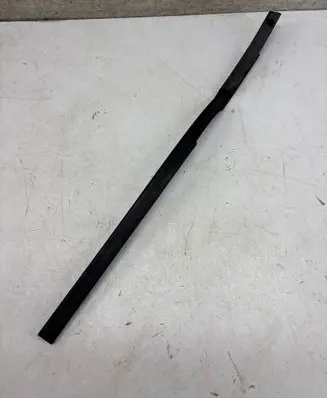 Mercedes-Benz C W204 Engine hood trim A2046261952