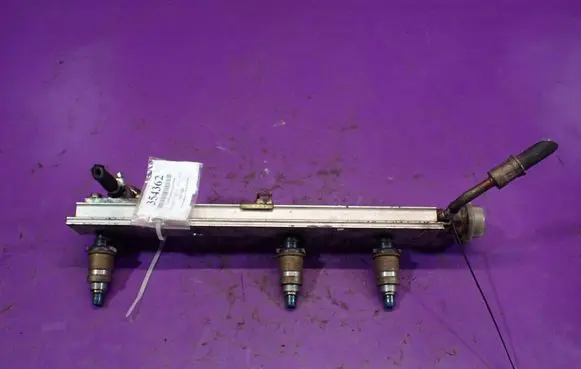 Honda Civic Fuel main line pipe