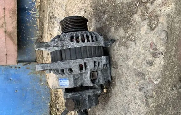 KIA Sorento Generator/alternator TA000A62401