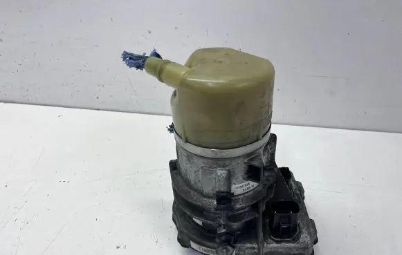 Volvo XC60 Power steering pump 31387595