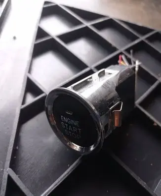 Engine start stop button switch