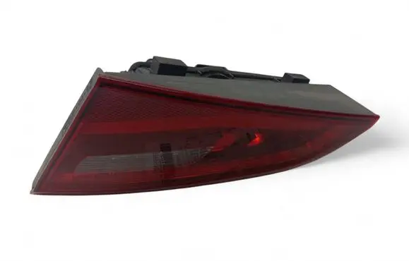 Audi A3 S3 8V Tailgate rear/tail lights 8V4945094A