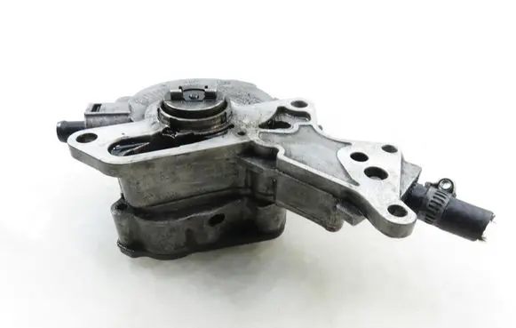 Volkswagen Polo IV 9N3 Vacuum pump 038145209N
