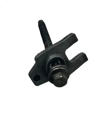 Nissan Qashqai Fuel Injector clamp holder