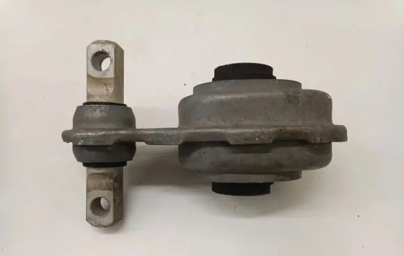 Mercedes-Benz A W177 Engine mount bracket A2472400600