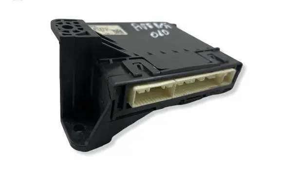 Toyota Avensis T270 Other control units/modules 8865005251 MB1777001650