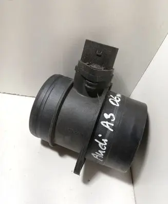 Audi A3 S3 8P Mass air flow meter 074906461B 0281002461