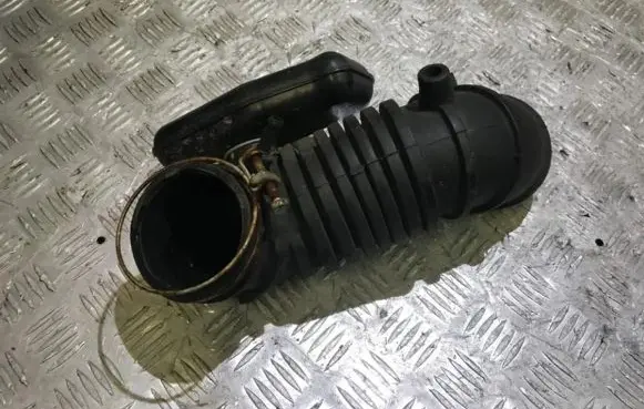 Air intake hose/pipe