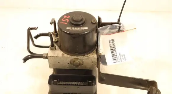 Volvo V50 ABS Pump 30736588