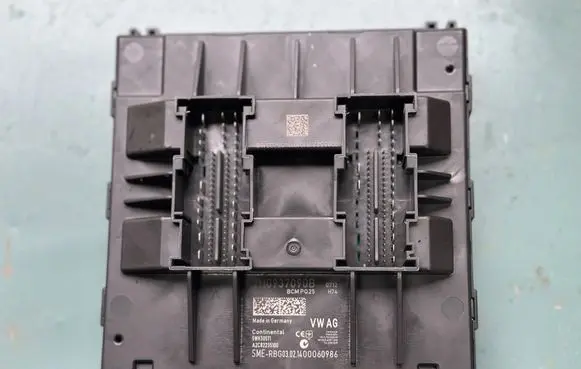 Volkswagen Multivan T5 Comfort/convenience module 7H0937090B 5WK50571 A2C82235100