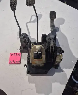 Peugeot Boxer Pedal assembly 23121