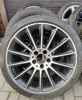Mercedes-Benz SLC R172 R18 alloy rim 1724011900
