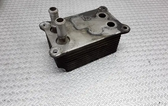 Ford Mondeo Mk III Oil filter mounting bracket