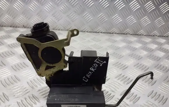 KIA Rio Rear door lock 2XIRL