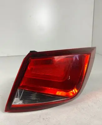 Seat Leon (5F) Rear/tail lights 5F9945096 900478021X2K 90047802