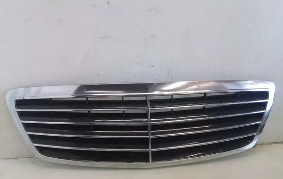 Mercedes-Benz S W220 Front bumper upper radiator grill A2208800583