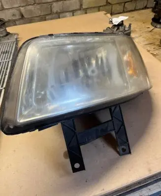 Volkswagen Transporter - Caravelle T5 Headlight/headlamp 7H1941015N 0301191301