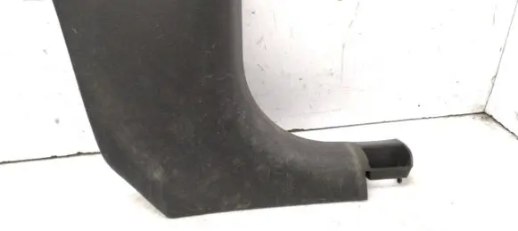 Foot area side trim