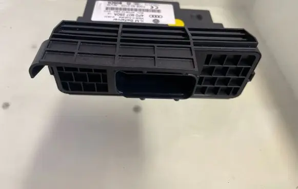Audi A6 S6 C6 4F Other control units/modules 4F0910280 F005S00102
