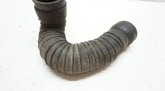Mercedes-Benz CLK A208 C208 Intercooler hose/pipe A2025281482