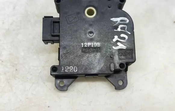 Honda CR-V Air flap motor/actuator MF1138003430 12P7660 12P19B