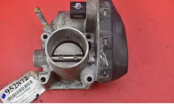 Volkswagen Golf IV Throttle body valve 036133062