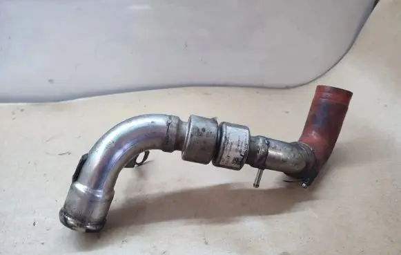Jaguar XF X250 Air intake hose/pipe 9X236N650AC