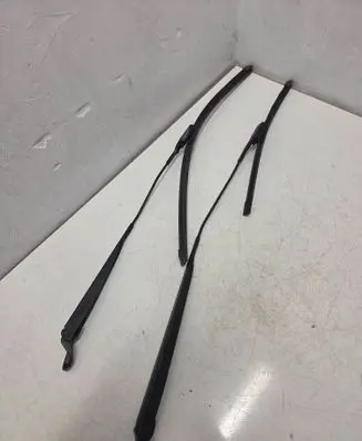 Citroen C3 Picasso Front wiper blade arm 9681836880