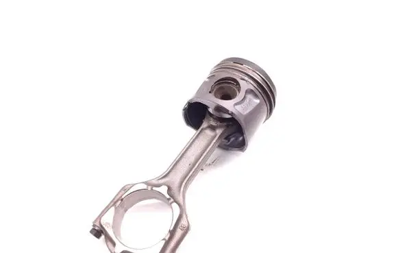 Opel Insignia A Piston with connecting rod A20DTH