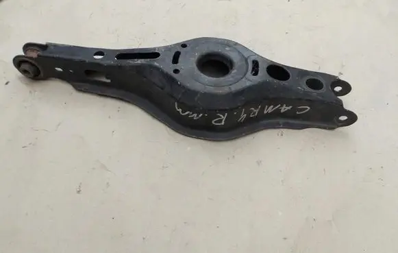 Toyota Camry VIII XV70 Rear control arm 1243214