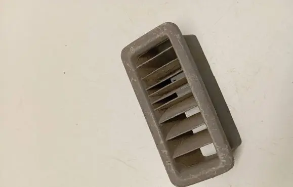 Volkswagen Transporter - Caravelle T4 Dash center air vent grill 701819072