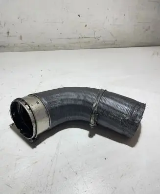Intercooler hose/pipe