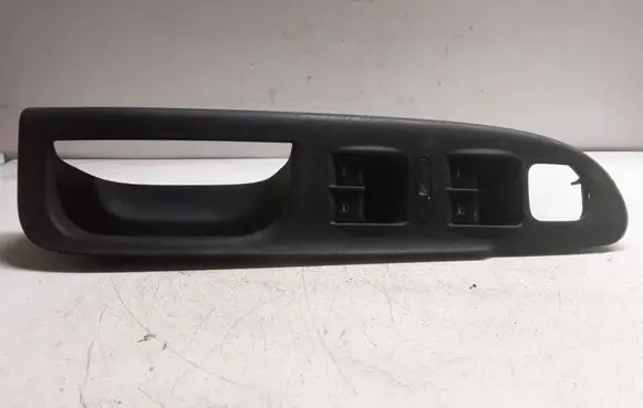 Volkswagen PASSAT B6 Electric window control switch 3C2867172