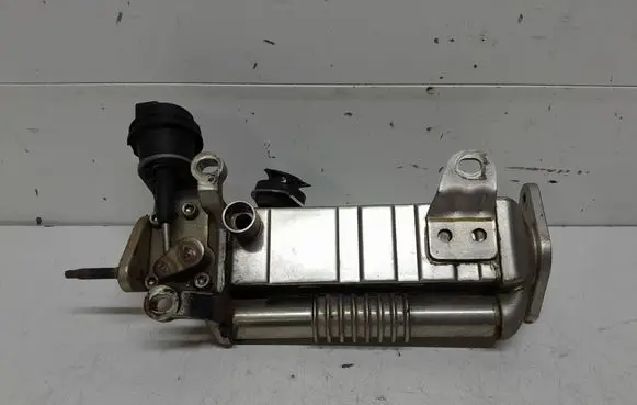 Mini Paceman (R61) EGR valve cooler 782331904 7823319
