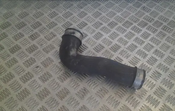 Volkswagen Golf V Engine coolant pipe/hose