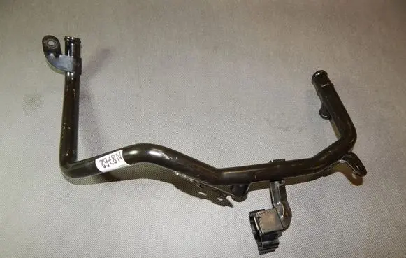 Audi Q3 8U Engine coolant pipe/hose
