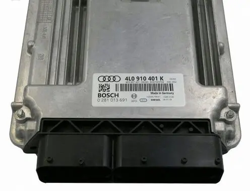 Audi Q7 4L Engine control unit/module 4L0910401K