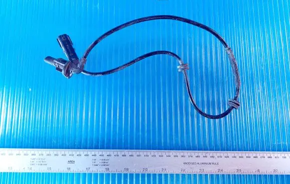 Renault Clio IV ABS brake wheel speed sensor 10071163243 479006432R