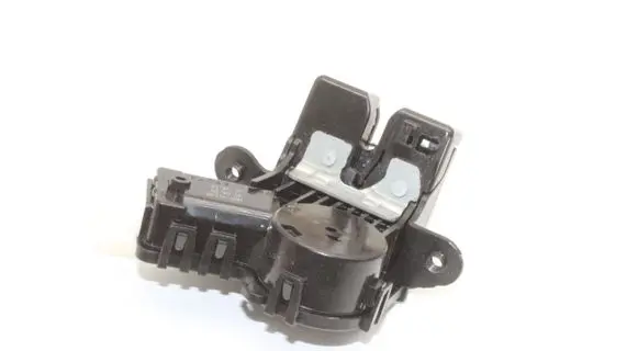 Honda Jazz IV GR Tailgate/trunk/boot lock/catch/latch N0361120
