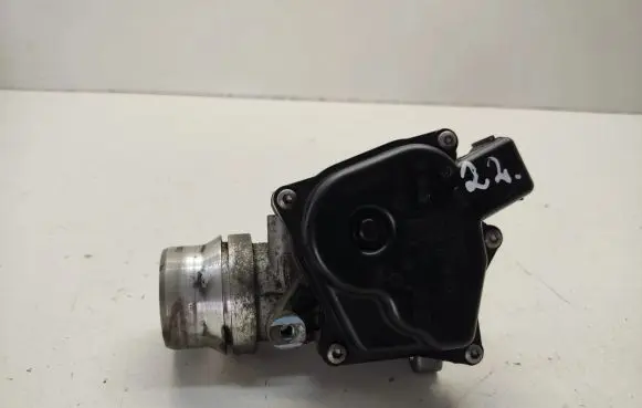 Mercedes-Benz A W176 Throttle valve 161A09287R 175703253