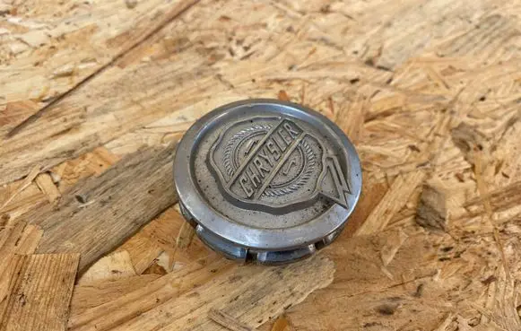 Chrysler Sebring (ST-22 - JR) Original wheel cap 04782867AA 45043 5846665