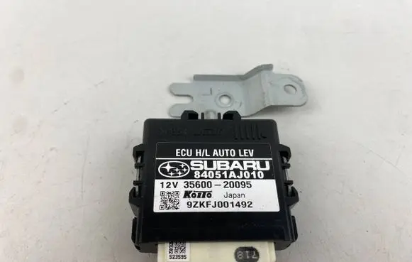 Subaru Outback Light module LCM 84051AJ010