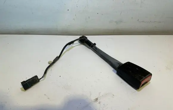 Ford Edge II Front seatbelt buckle 